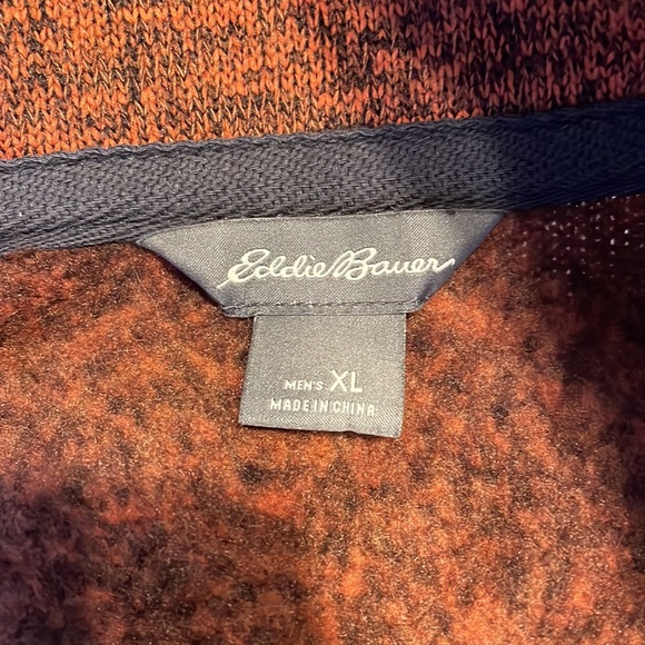 Eddie Bauer Red Pullover Sweatshirt Like New Men’s XL - Picture 3 of 5